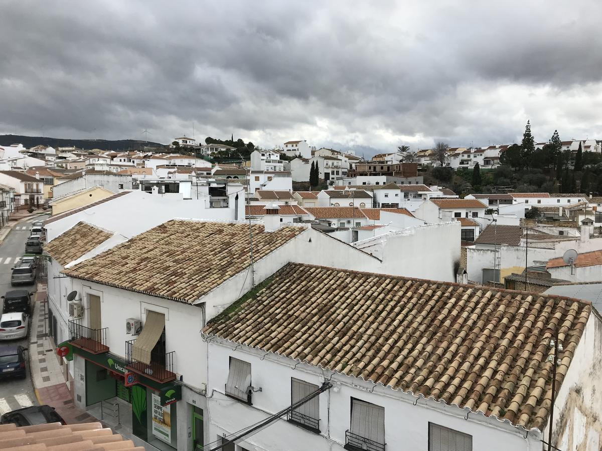 Hostal Restaurante Chovi Villanueva De Algaidas Esterno foto